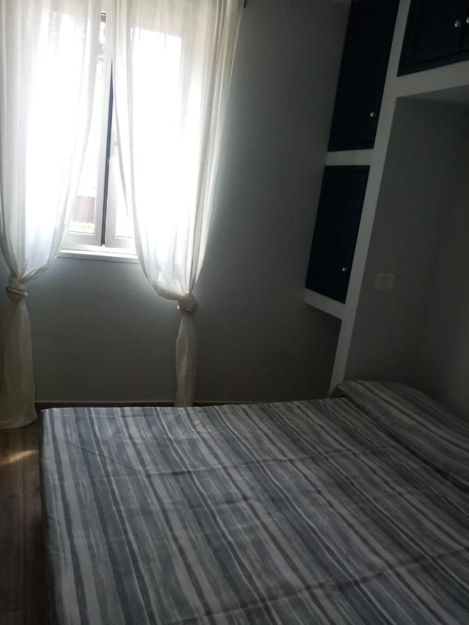 L' Angoletto Bed and Breakfast Campagnano Di Roma Esterno foto